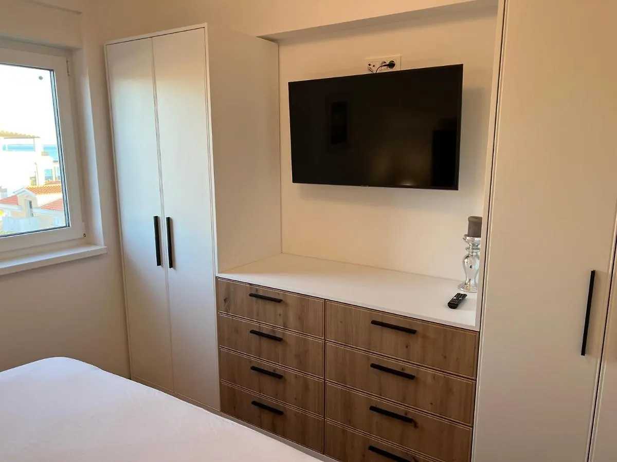 Luxury-Mandre Apartment
