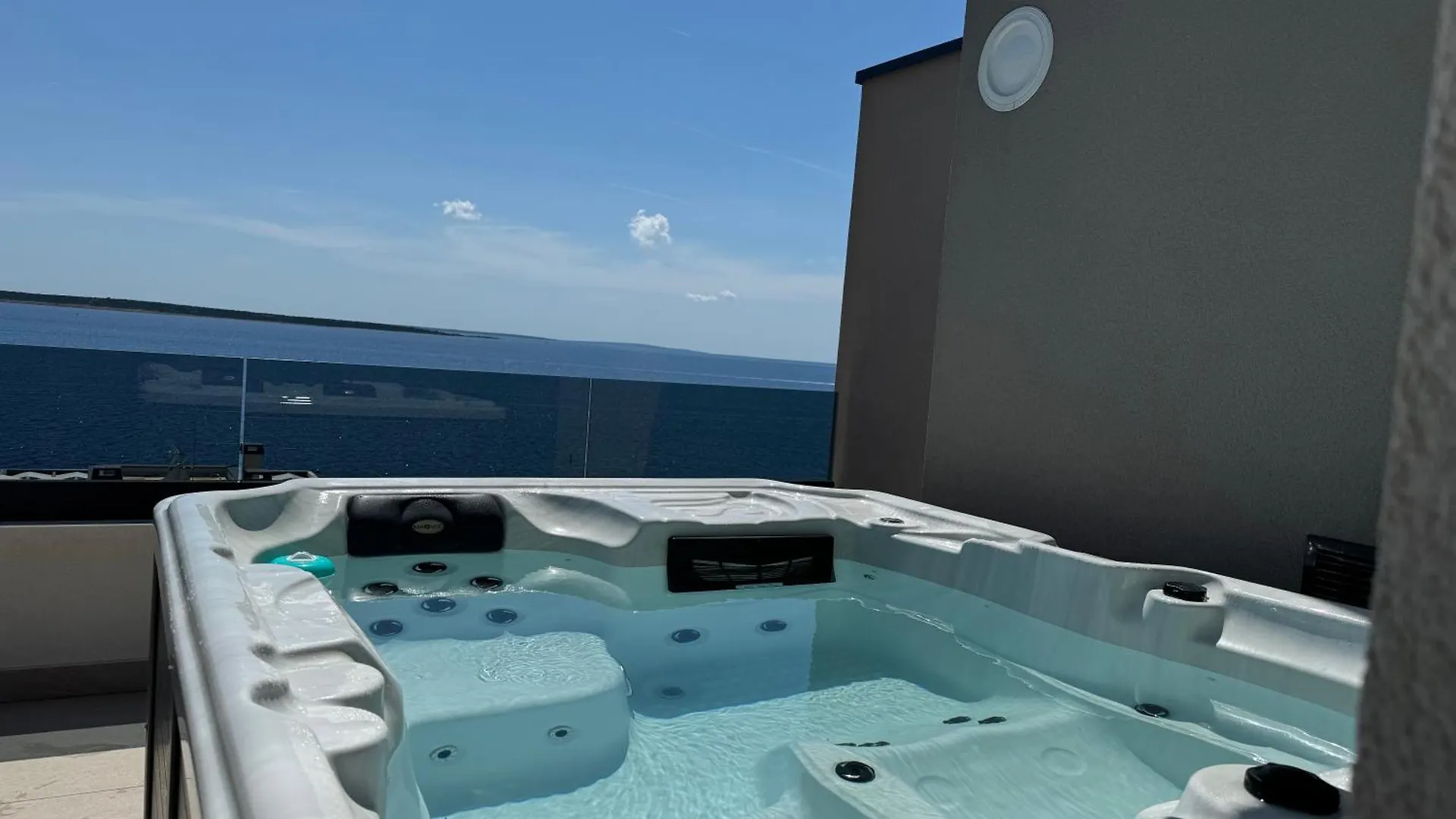 Luxury-Mandre Apartment  Mandre